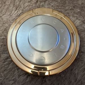 BECCA Makeup - Becca Highlighter - Opal Flashes Jade BECCA Makeup - Becca Highlighter - Opal Flashes Jade